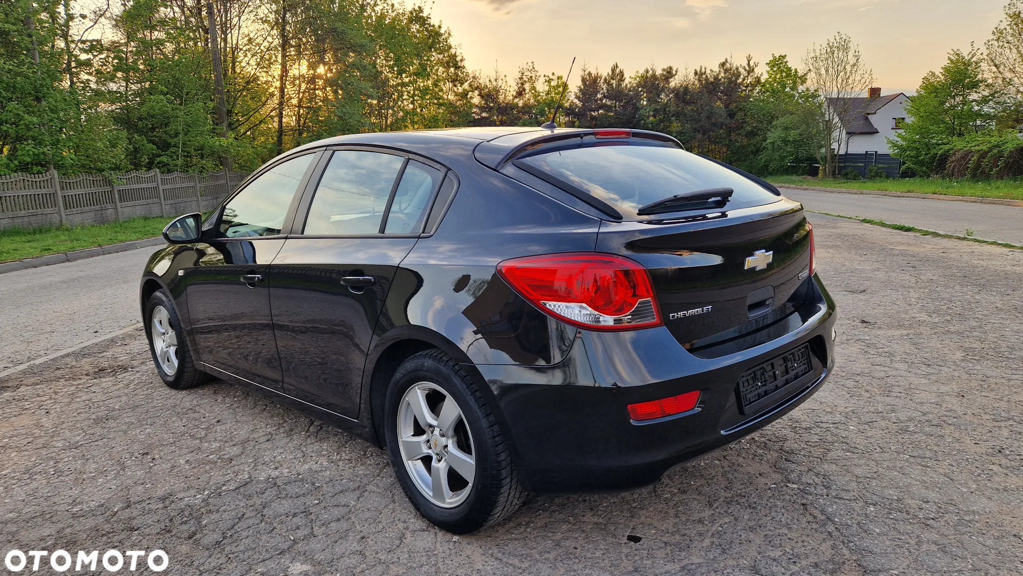 Chevrolet Cruze 1.6 LT - 5