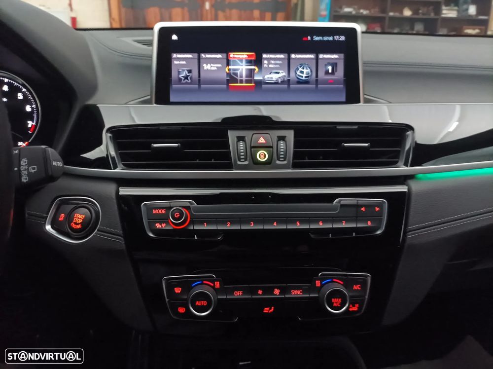 BMW X2 18 i sDrive Auto Pack M - 16