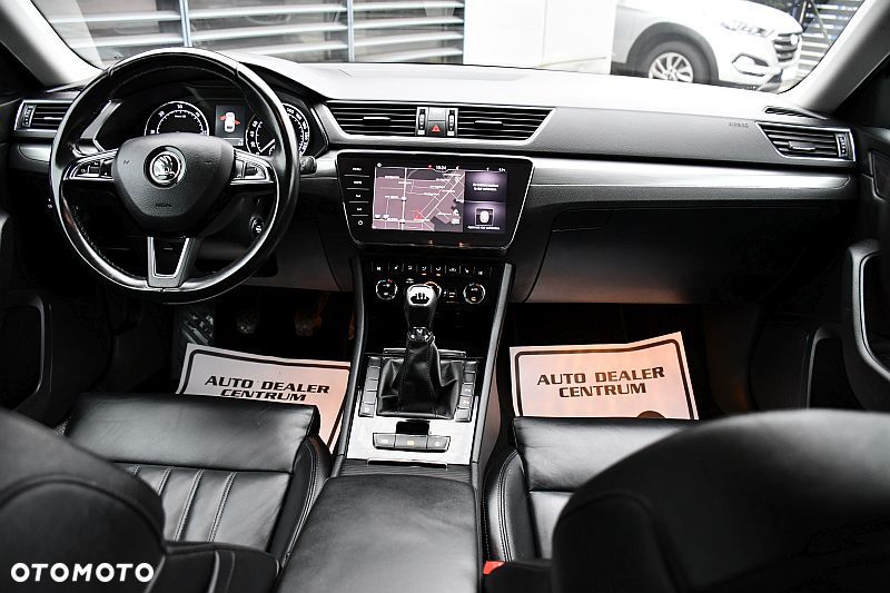 Skoda Superb 1.6 TDI Style Greenline - 8