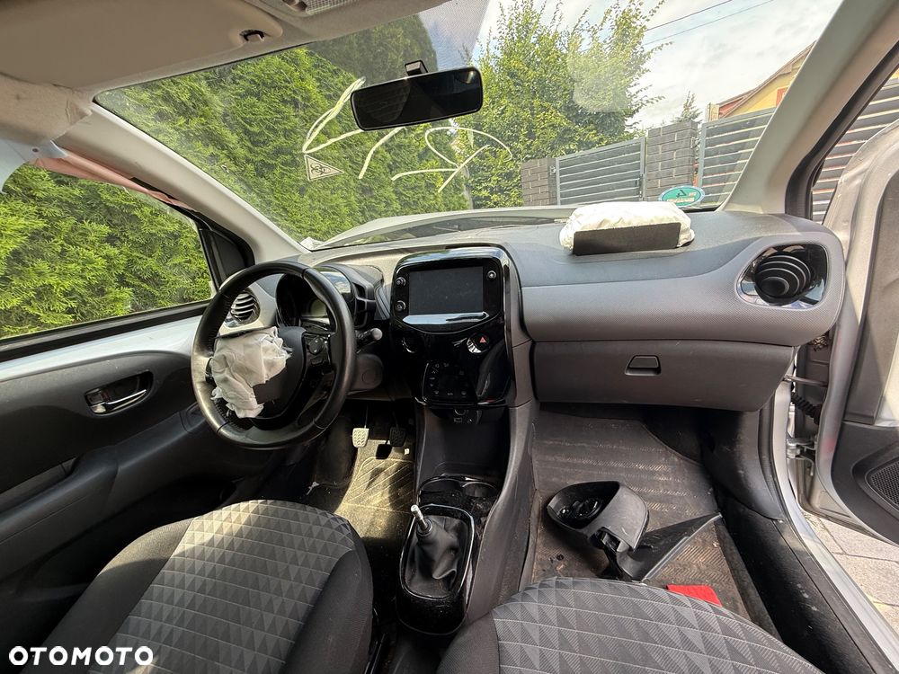 Peugeot 108 VTI 72 Stop&Start Top Allure - 5