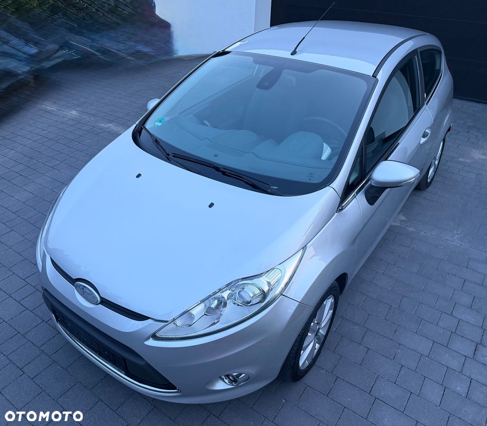 Ford Fiesta 1.4 Ghia - 14
