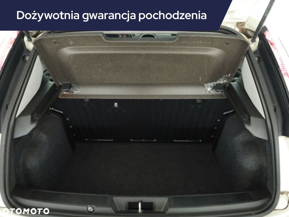 Fiat Punto 2012 - 17
