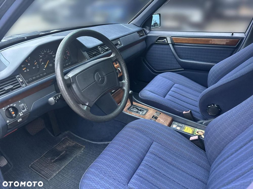 Mercedes-Benz W124 (1984-1993) - 10