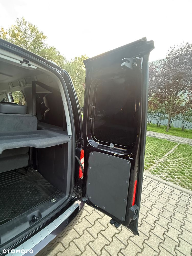 Volkswagen Caddy Highline - 16