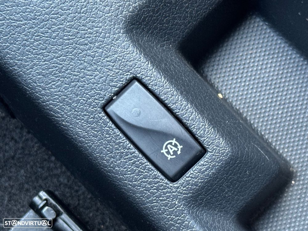 Dacia Sandero 0.9 TCe Stepway - 28