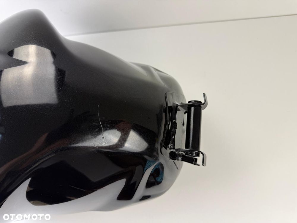 Zbiornik paliwa Triumph Street Triple 675 2013-17 - 7