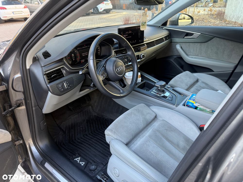 Audi A4 Limousine - 5