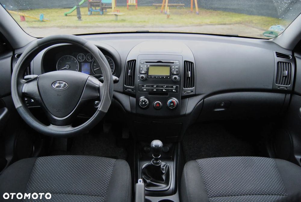 Hyundai i30 1.4 Blue Comfort - 9