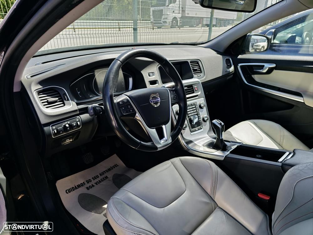 Volvo V60 2.0 D3 Volvo Ocean Race - 10