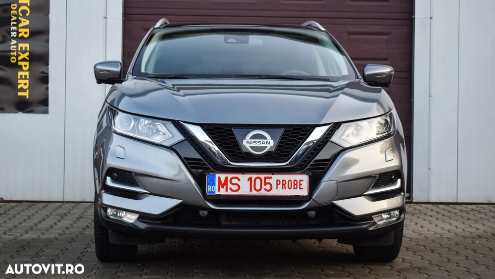 Nissan Qashqai 1.6 DIG-T TEKNA - 9