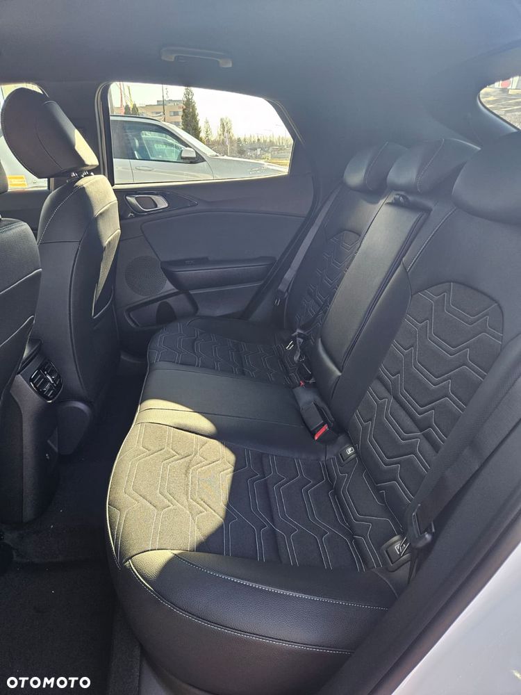 Kia XCeed 1.6 T-GDI Tribute DCT - 10