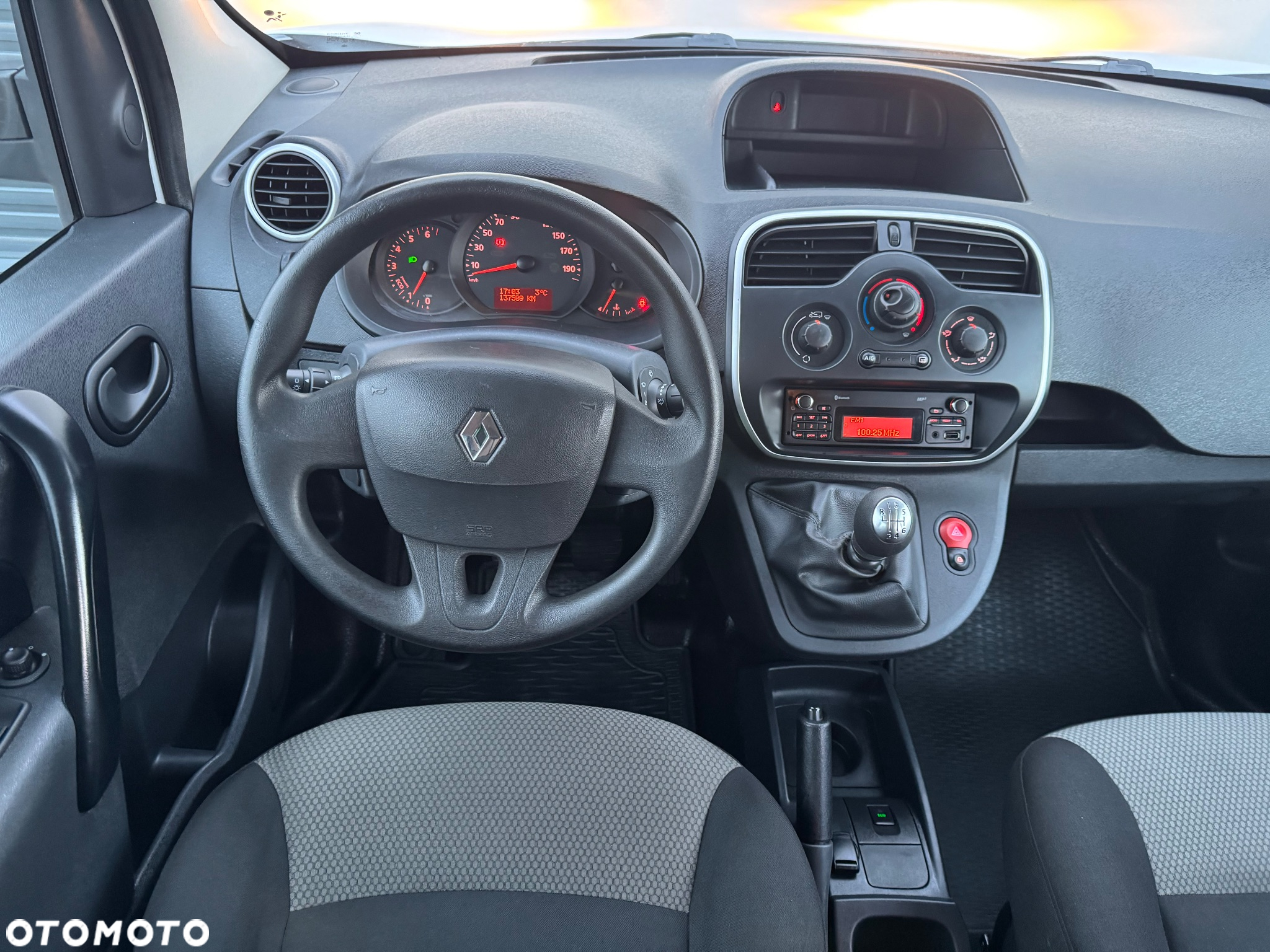Renault Kangoo 1.5 dCi Zen - 9