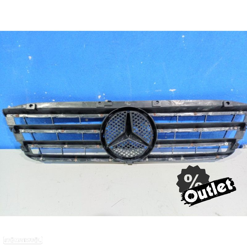 C012061C1 GRELHA FRONTAL MERCEDES CLASE C W203 00-07 LOOK AMG - 4