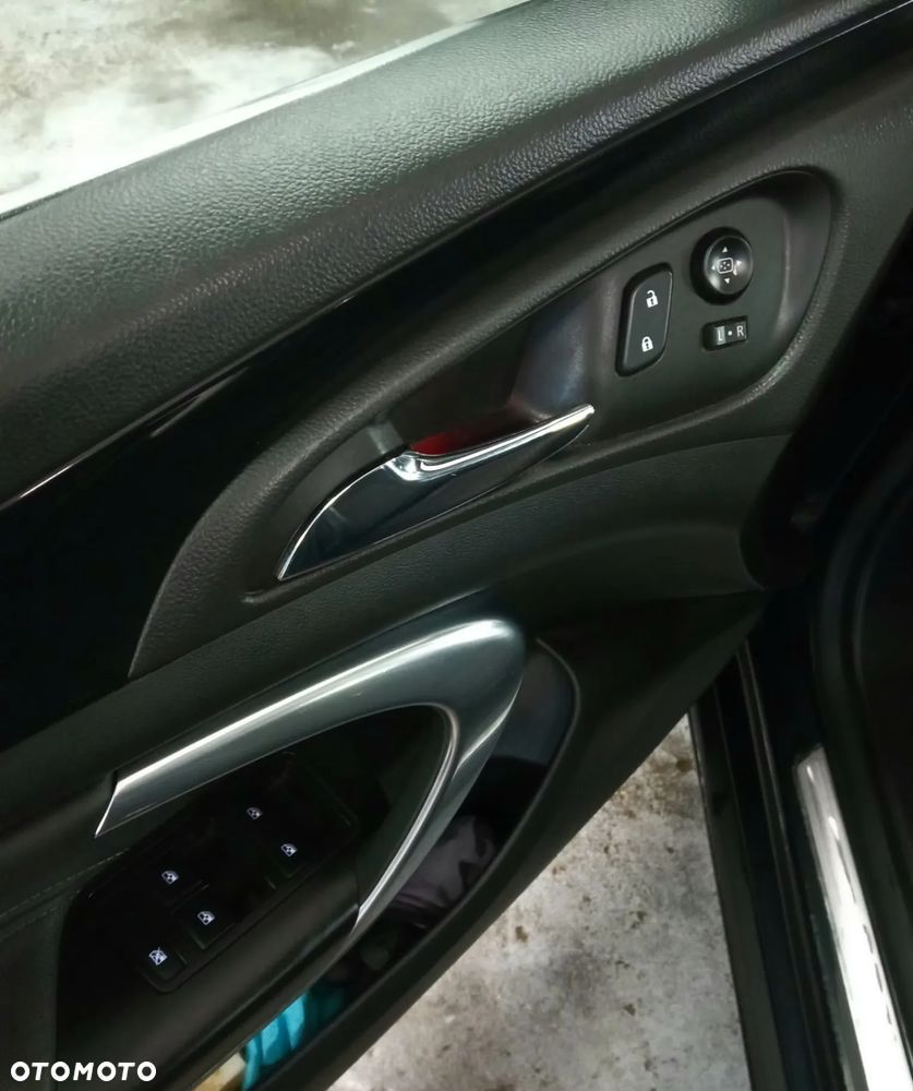 Opel Insignia 1.6 T Cosmo - 19