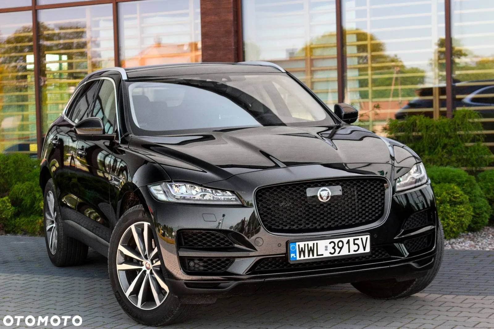 Jaguar F-Pace 2.0 i4P AWD Prestige - 9