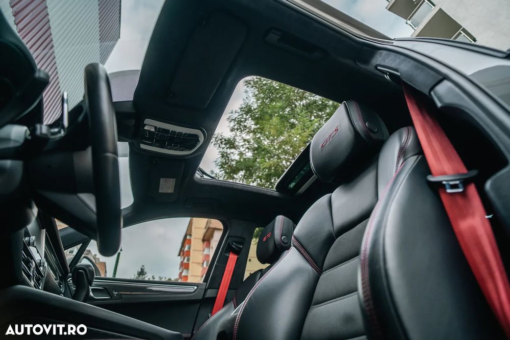 Porsche Macan GTS PDK - 14
