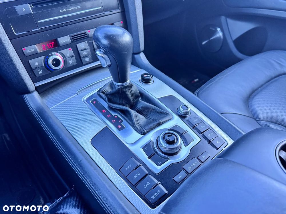 Audi Q7 4.2 TDI DPF Quattro Tiptronic - 26