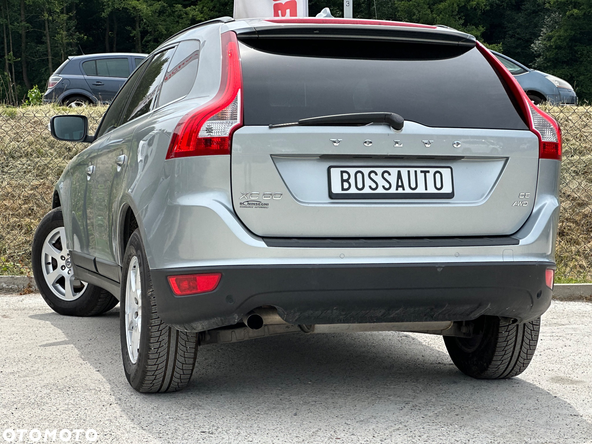 Volvo XC 60 D5 AWD - 9