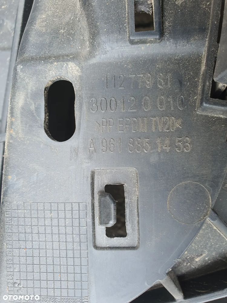 Grill, atrapa maski Mercedes Antos A9618851453 - 8