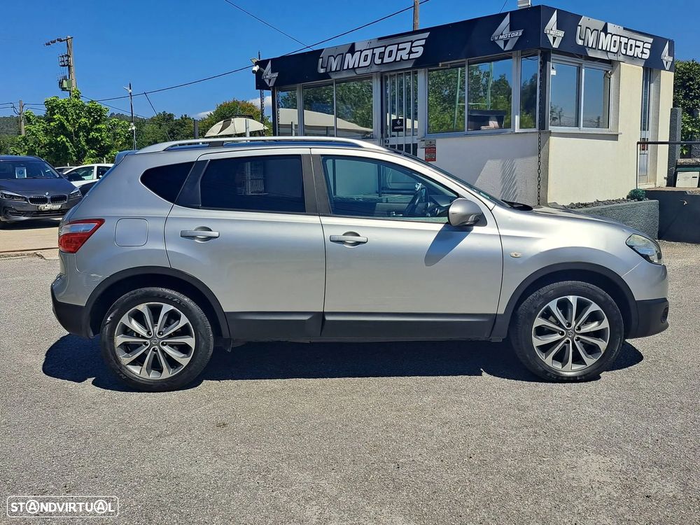 Nissan Qashqai 2.0 dCi 4 x 4 DPF Aut tekna - 5