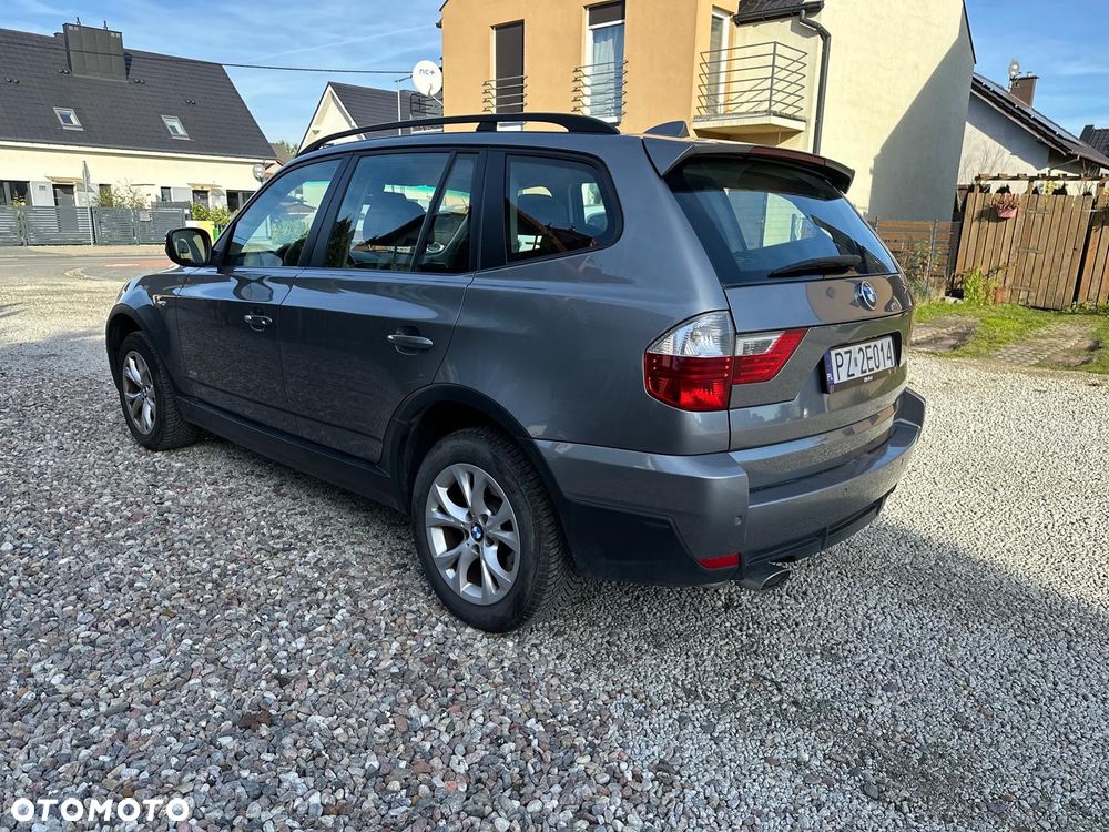 BMW X3 xDrive18d - 6