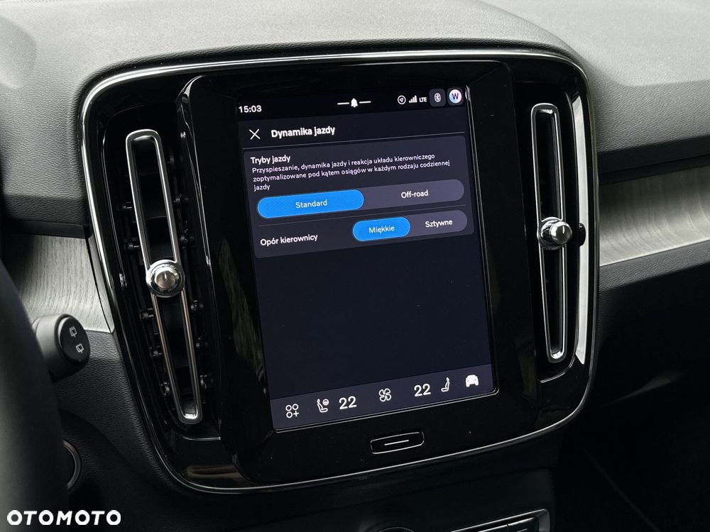 Volvo XC 40 - 24