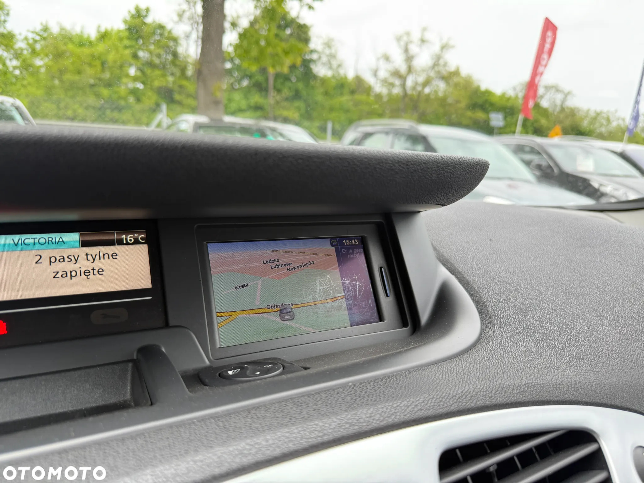 Renault Grand Scenic 2.0 16V Privilege - 30
