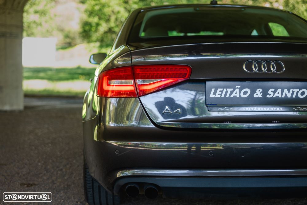 Audi A4 2.0 TDI multitronic Business Line Sport - 5