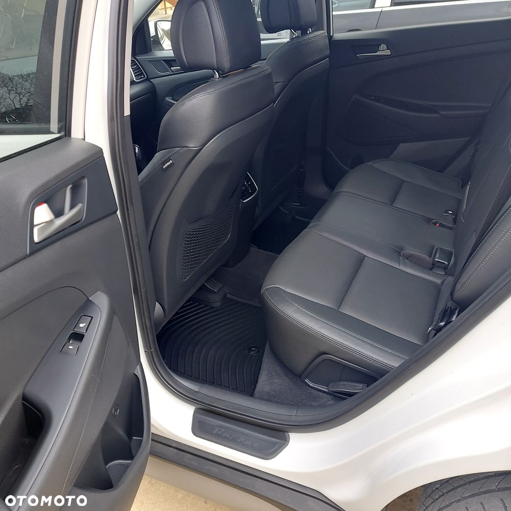 Hyundai Tucson 1.6 T-GDi Premium 4WD DCT - 11