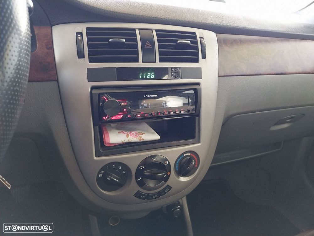 Chevrolet Nubira 1.4 SX - 8