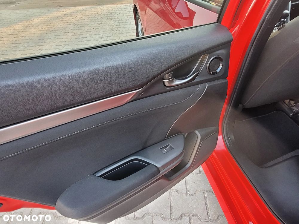 Honda Civic 1.0 T Elegance (Navi) - 24