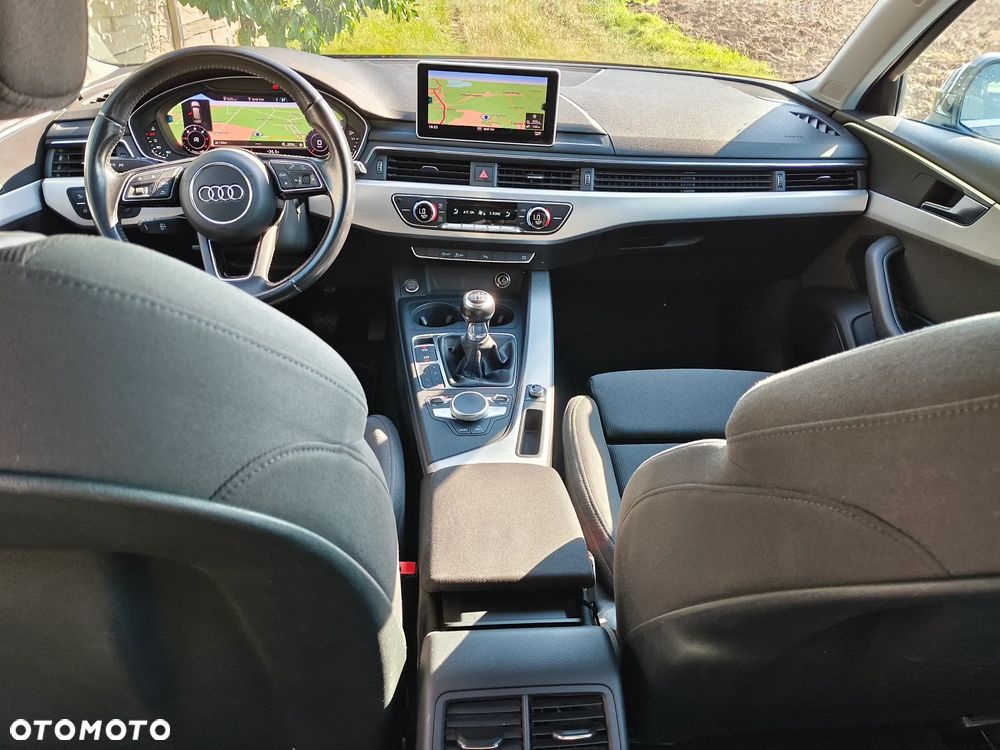 Audi A4 Avant 2.0 TDI sport - 4