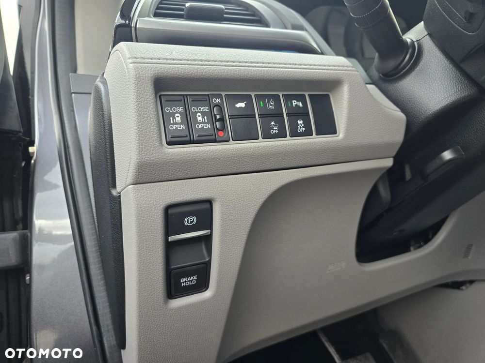 Honda Odyssey - 26