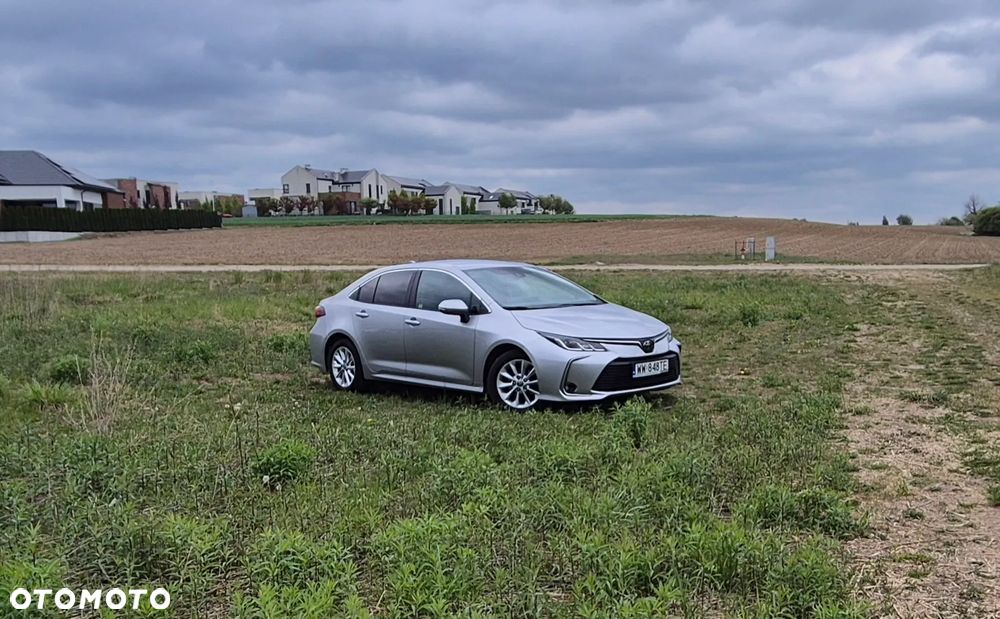 Toyota Corolla - 4