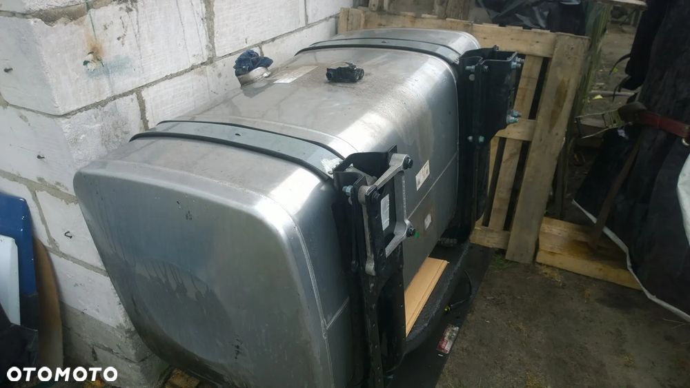 man tga tgx tgs łapy mocowanie zbiornika paliwałapy - 2