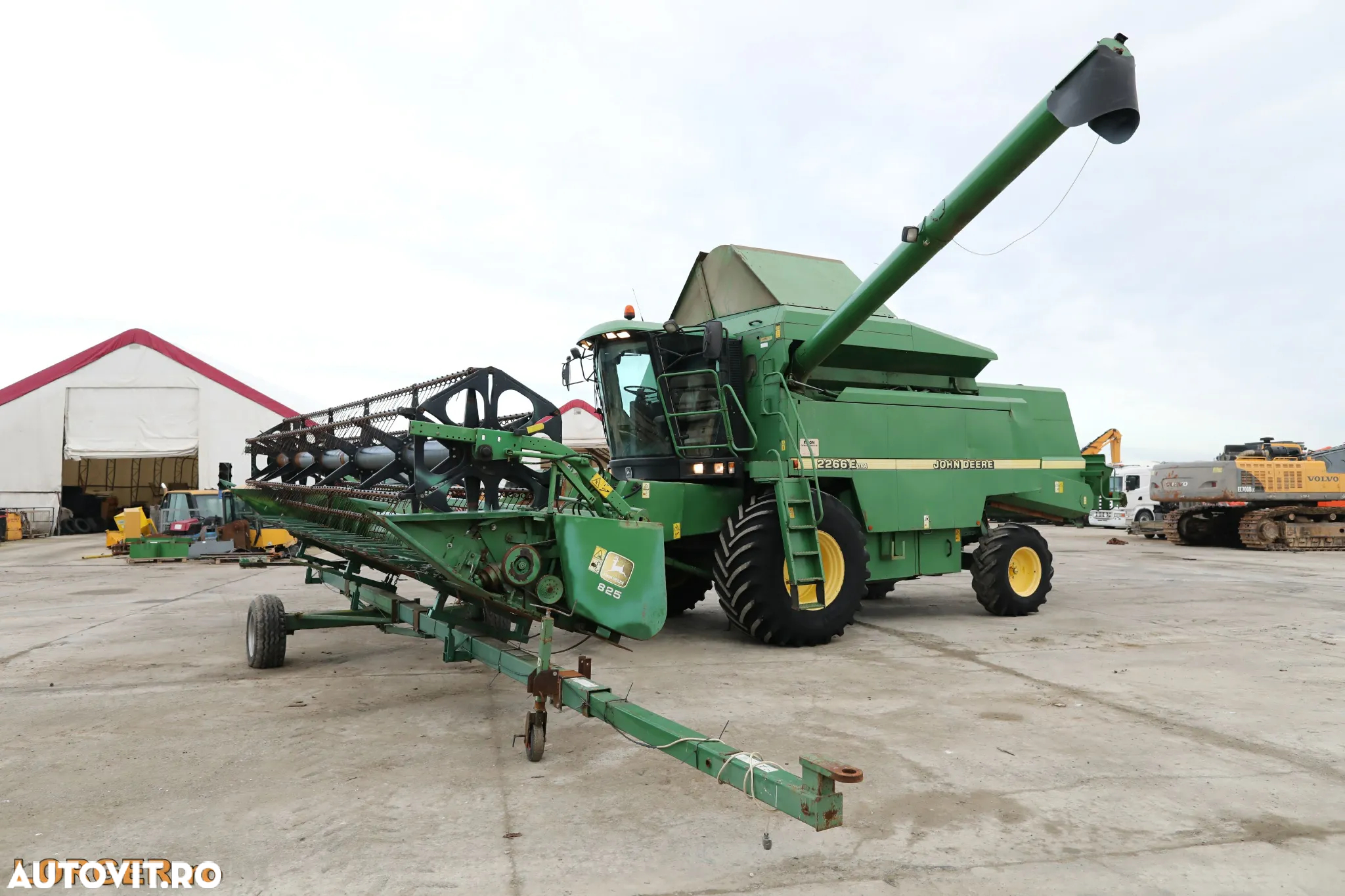 John Deere 2266 - 4