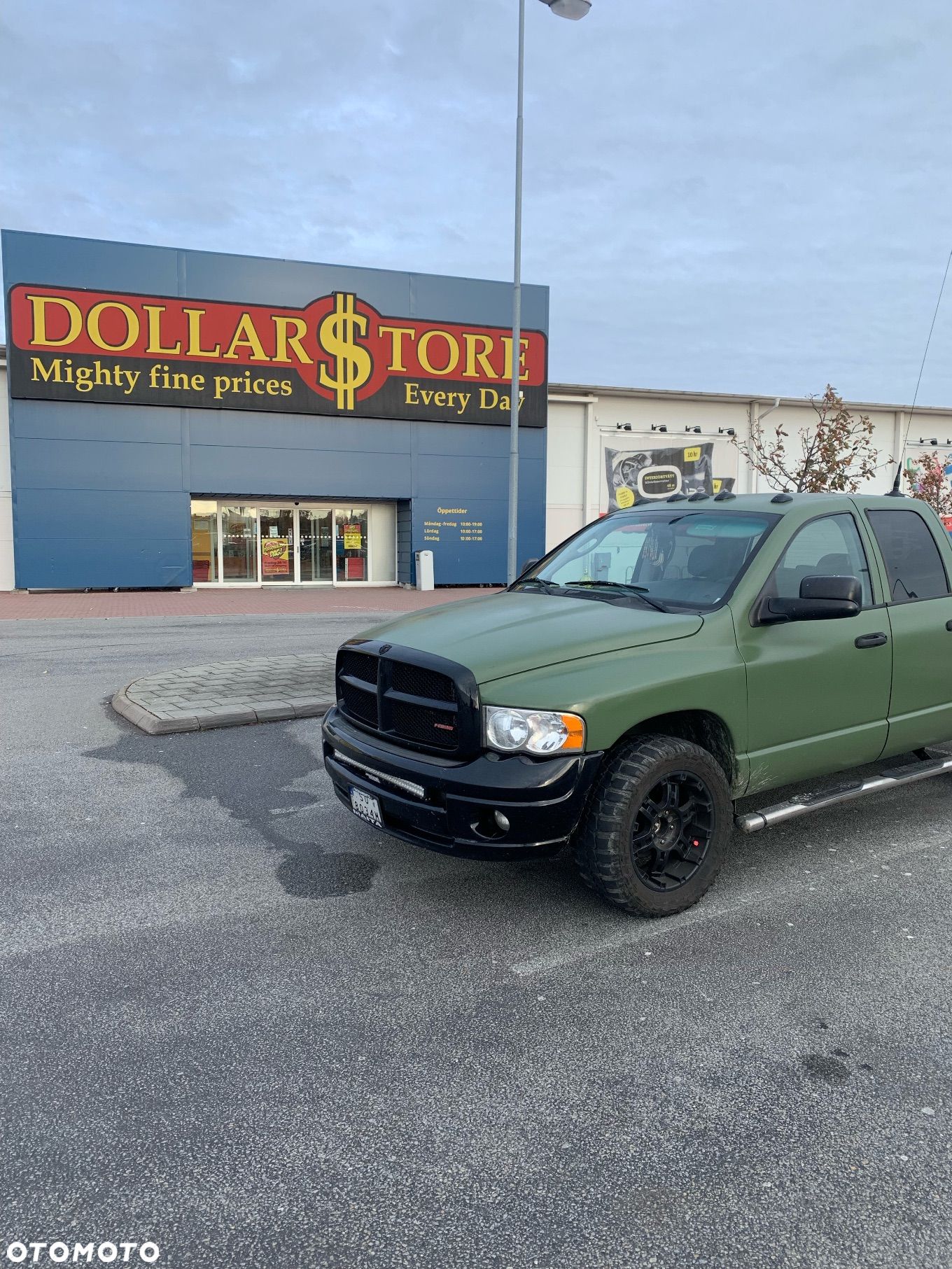 Dodge RAM 1500 5.7 4WD HEMI - 1