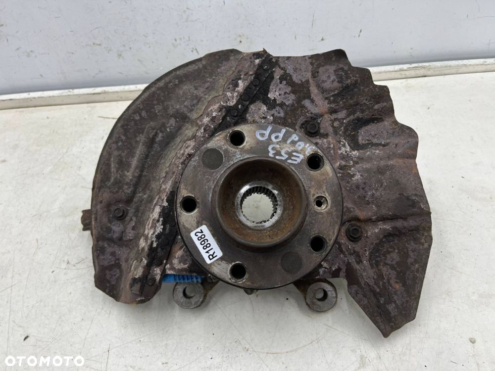 Zwrotnica BMW X5 E53 99-06r. 3.0d 3.0i 4.4i 4.8i piasta PRAWA przednia czujnik ABS prawy przód - 1