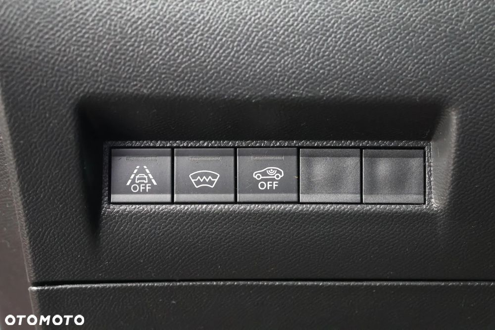 Peugeot 2008 1.2 PureTech GT Line S&S - 16