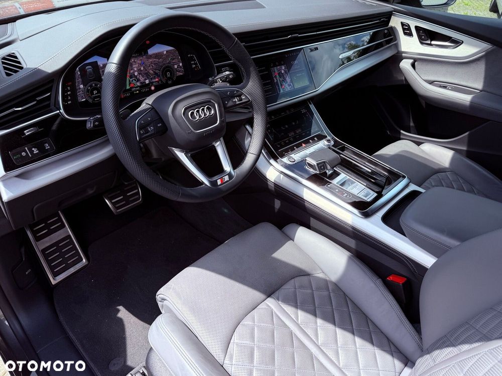Audi Q8 - 27