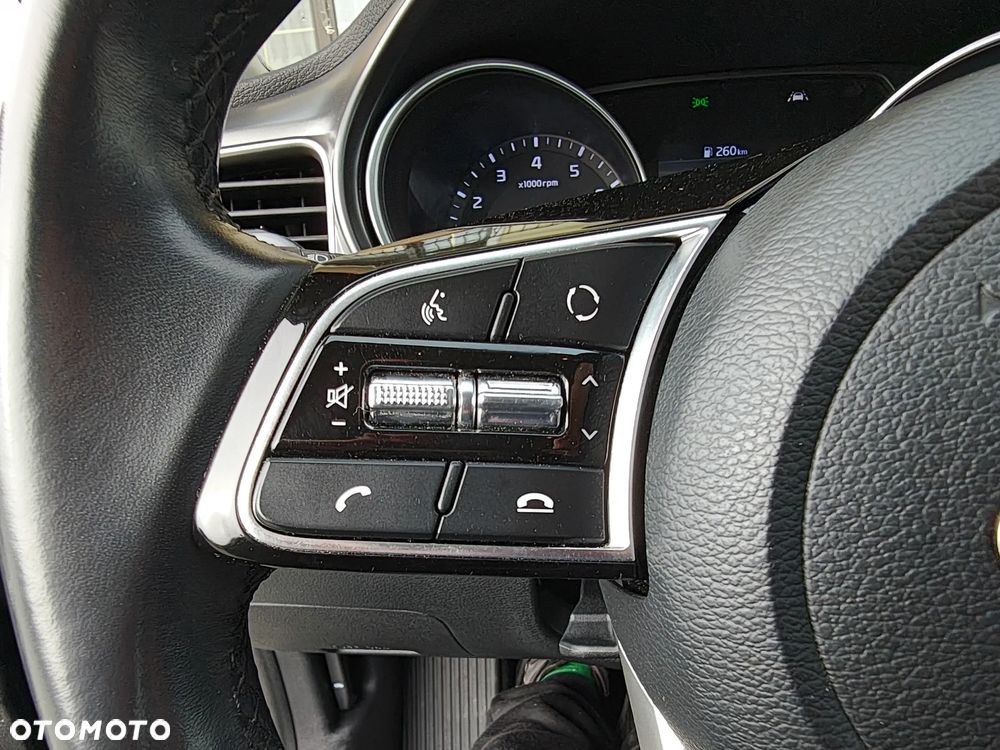Kia Ceed 1.5 T-GDI M - 13