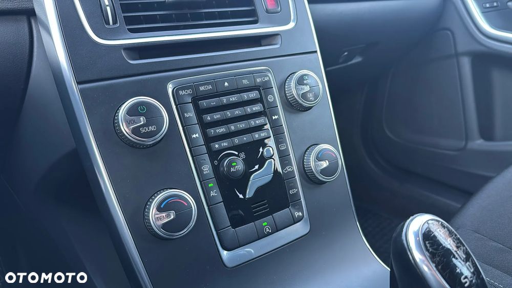 Volvo V60 D4 Geartronic Kinetic - 16