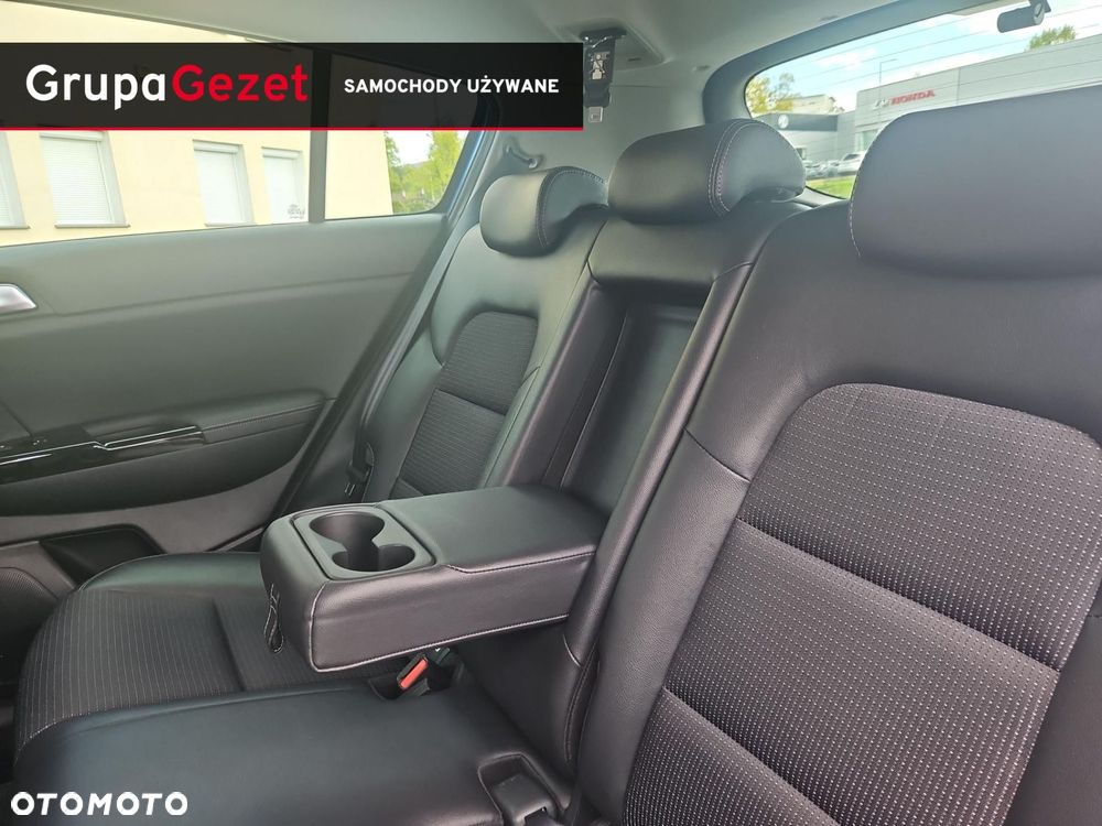 Kia Sportage 1.6 T-GDI Black Edition 2WD - 16