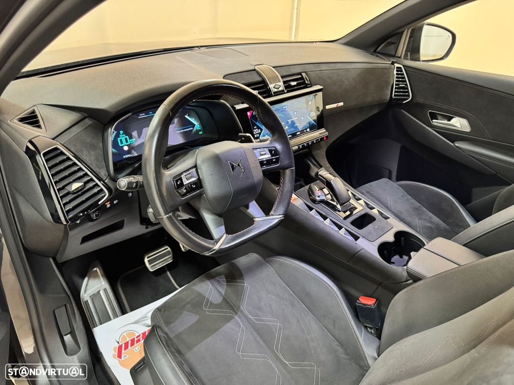 DS DS7 Crossback E-Tense Performance Line EAT8 - 15