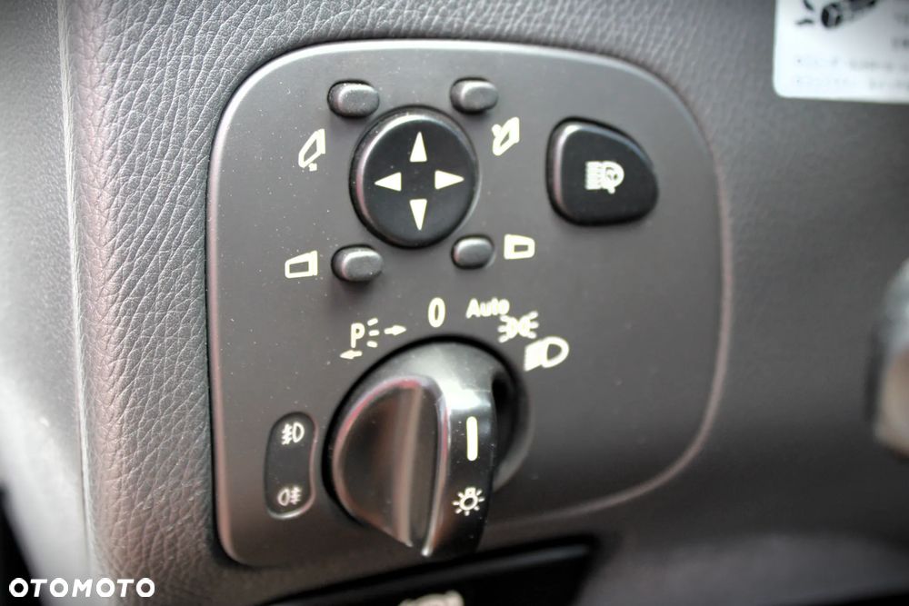 Mercedes-Benz CLK 320 Elegance - 15