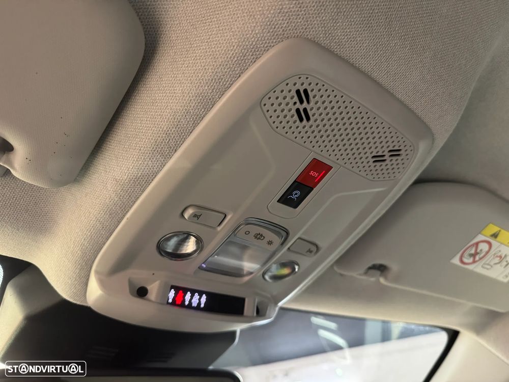 Citroën e-C4 X 54 kWh Autonomia Alargada Plus - 21