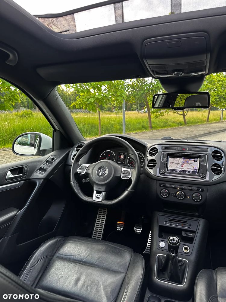 Volkswagen Tiguan 2.0 TDI SCR R-Line - 27
