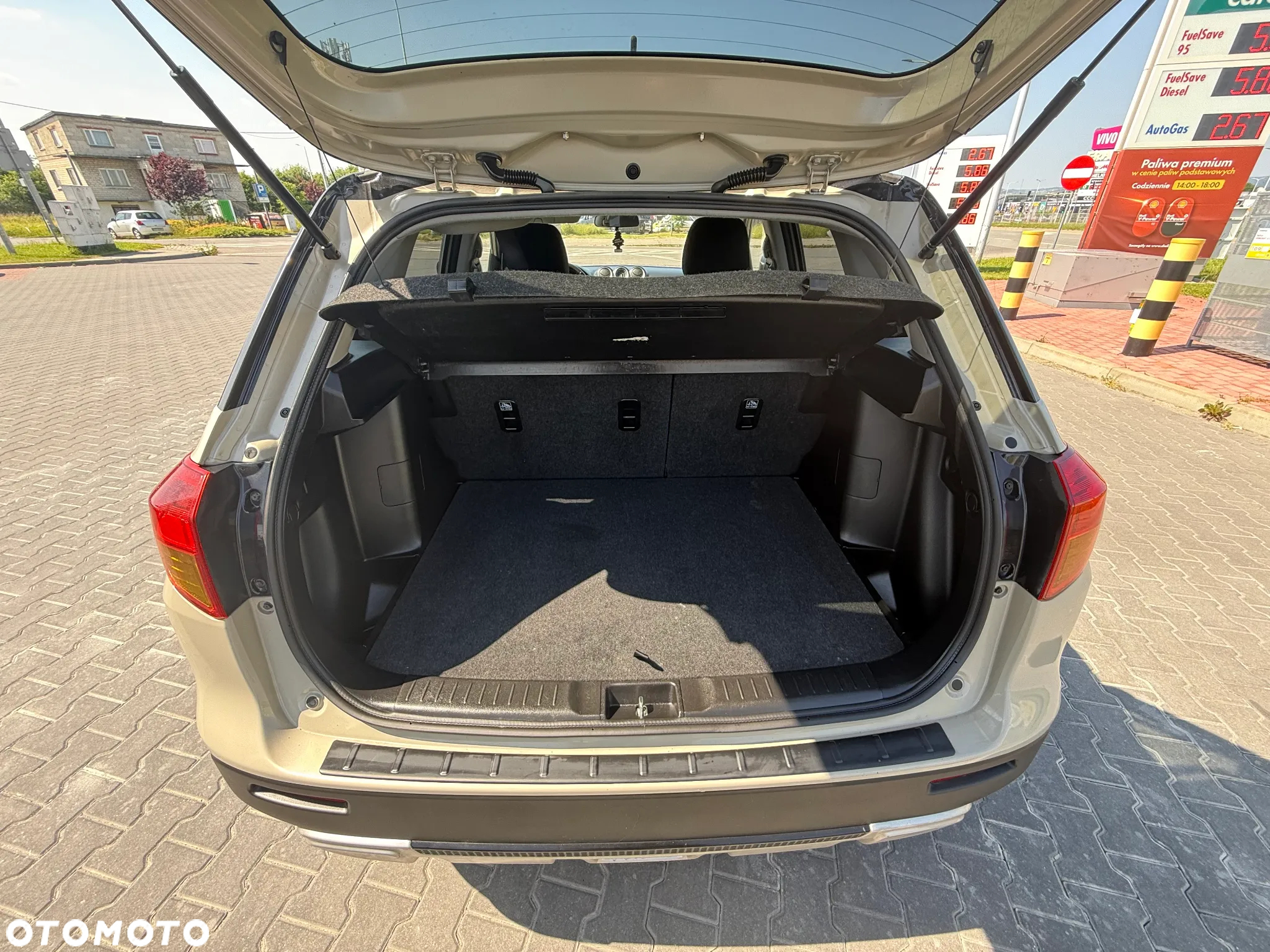 Suzuki Vitara 1.6 DDiS (4x4) Allgrip Comfort - 10