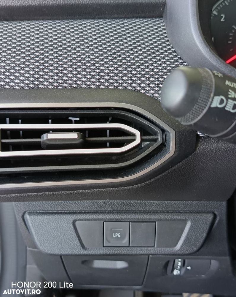 Dacia Logan - 17