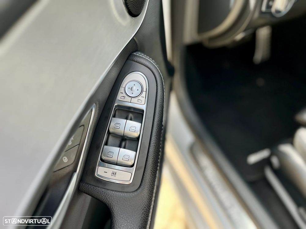 Mercedes-Benz C 220 (BlueTEC) d BlueEFFICIENCY Edition 7G-TRONIC AMG Line - 12